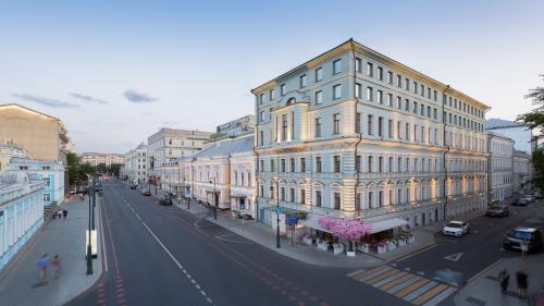 Chekhoff (Чехов) Hotel Moscow Curio Collection by Hilton 