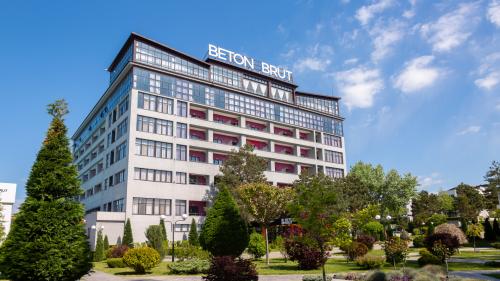 Beton Brut (Бетон Брют) resort All Inclusive & SPA Hotel in Miracleon 