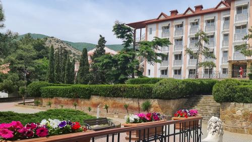 Крымская весна Пансионат 