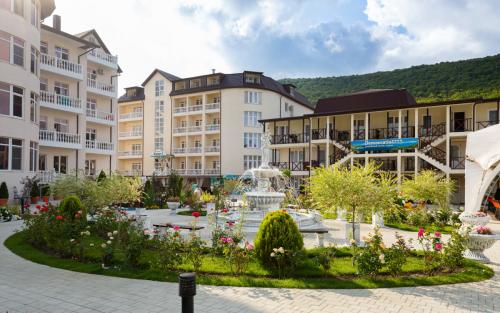 Democratia Ultra All Inclusive Family Hotel (Демократия) 