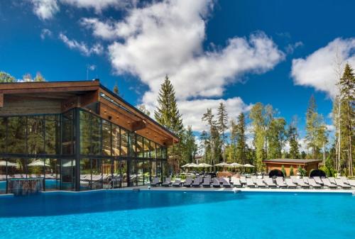 LES Art Resort (Лес Арт Резорт) 