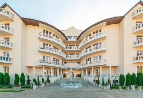 Democratia Ultra All Inclusive Family Hotel (Демократия) 