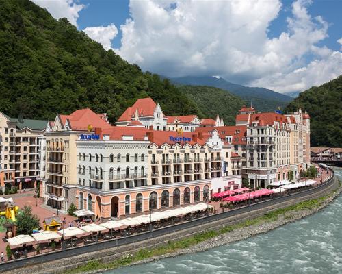 Tulip Inn Rosa Khutor (Тюлип инн) 