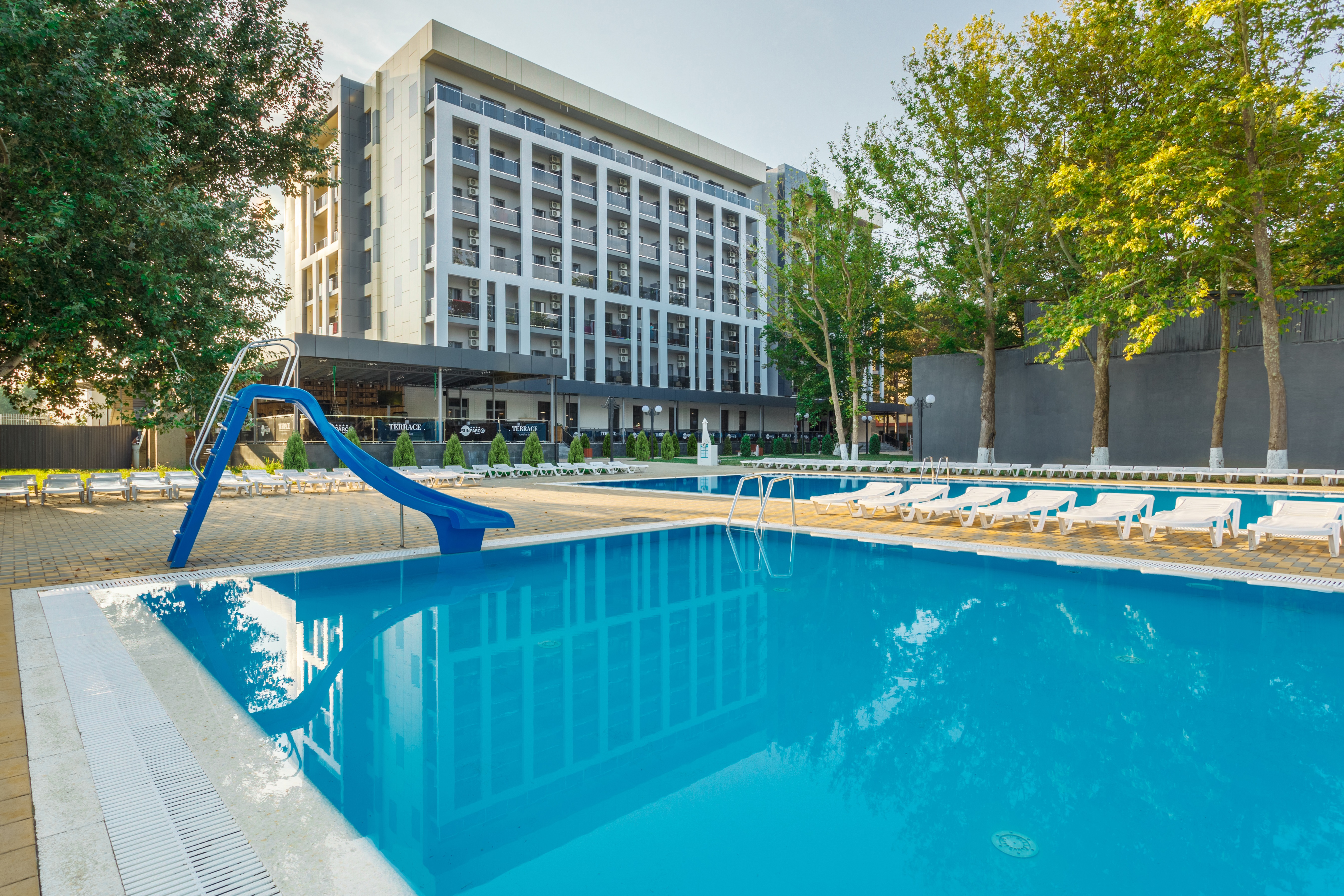 Анапа путевки 2024 год санаторий. Sunparco отель Анапа. Sunparco Hotel Ultra all inclusive Анапа. Анапа Пионерский проспект 12 отель санпарко. Sunparco Hotel Ultra all inclusive 4*.