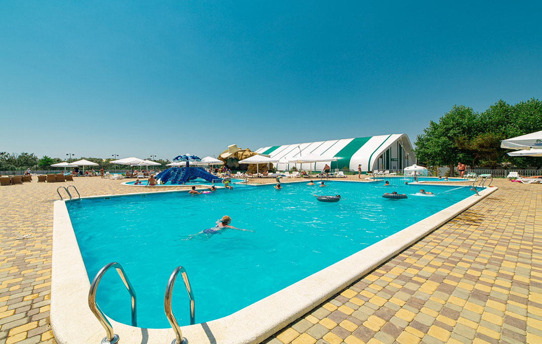 Лазурный берег 4**** парк-отель