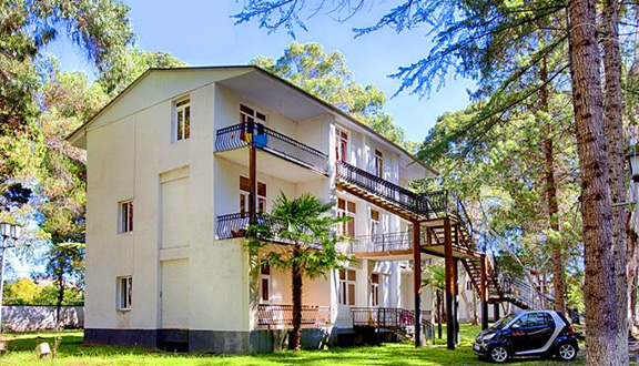 Эвкалиптовая роща, Абхазия, Кындыг