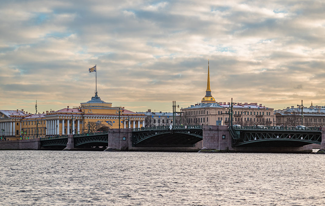 Дворцовый мост