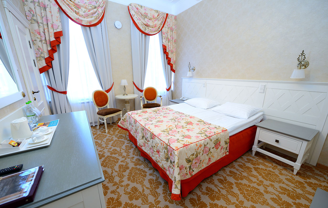 Cronwell Inn Стремянная 4**** отель