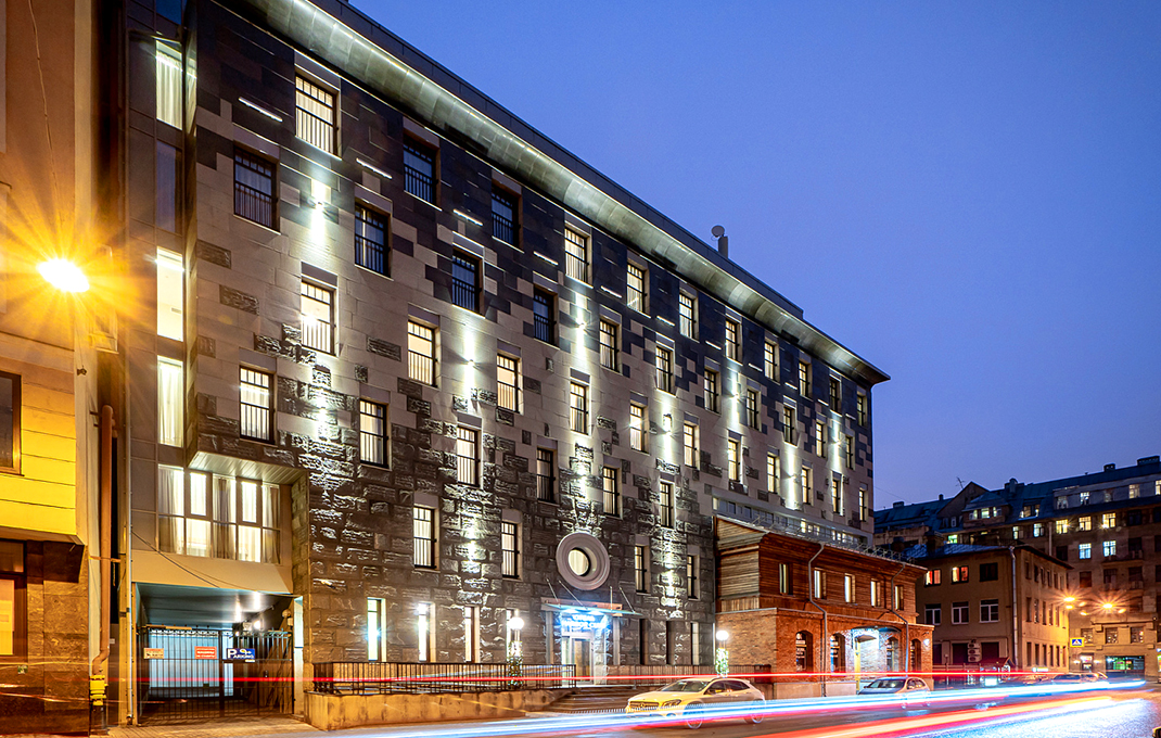 Harbor Club 4**** отель